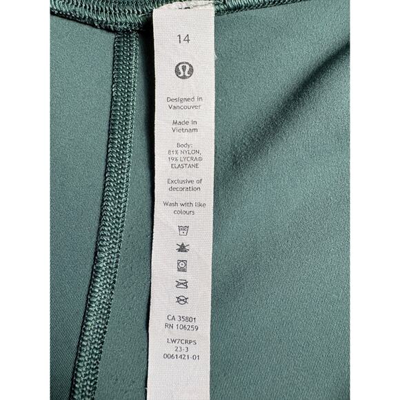 Lululemon Align High Rise Shorts with Pockets 6" Size 14 - Picture 4 of 8